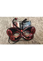 Adult Lady Bug Mask Red Black